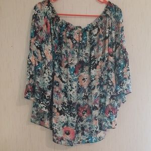 Boutique brand Size 1X blouse